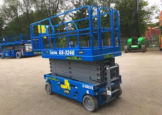 Vorschaubild 1 einer Mietmaschine vom Typ SBE-118 | Genie GS 3246 E-Drive