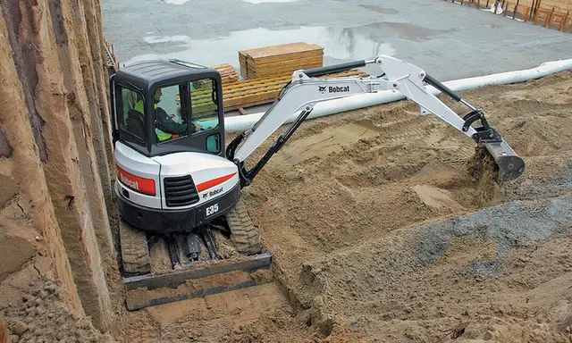 Bild 0 einer Mietmaschine vom Typ 3.5 Ton Mini Excavator | Bobcat E35