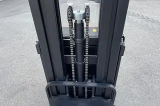 Vorschaubild 3 einer Mietmaschine vom Typ 1,6 Tonnen HH | EP ES16-16WA 4300 mm