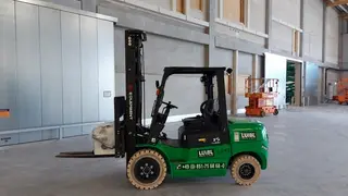 Bild einer Mietmaschine vom Typ 3,5 Tonnen Elektro | EP EFL352 6000 mm