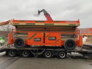 Vorschaubild 0 einer Mietmaschine vom Typ SBD-337 | Holland Lift HL 340D30 4WDS/N