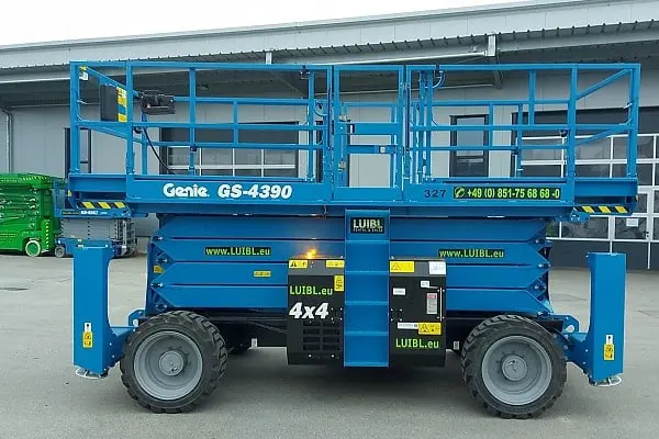 Bild 2 einer Mietmaschine vom Typ SBD-148 | Genie GS 4390RT