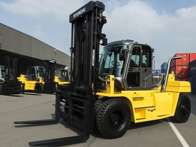 Bild 0 einer Mietmaschine vom Typ 16 tonnes diesel | Hyundai 160D-9 4500 mm