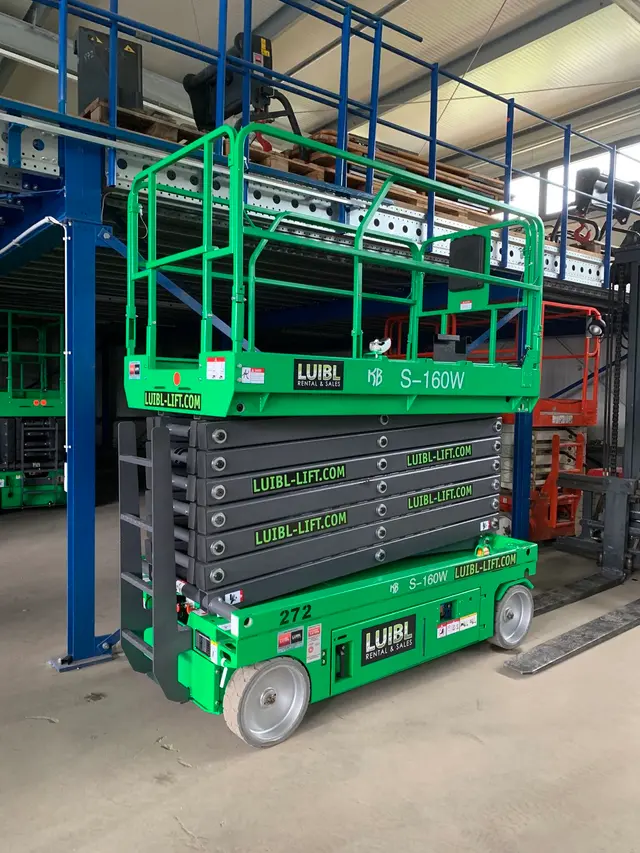 Bild 2 einer Mietmaschine vom Typ SBE-160 | KB Lift S-160W