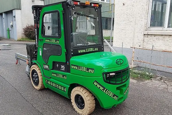 Bild 1 einer Mietmaschine vom Typ 3,5 Tons Electric | EP EFL352 4800 mm