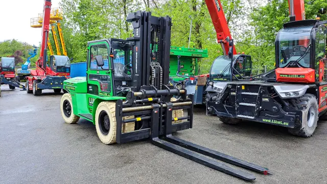 Bild 2 einer Mietmaschine vom Typ 10 tonnes electric | EP EFL 1002 5000mm