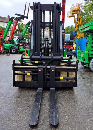 Vorschaubild 3 einer Mietmaschine vom Typ 10 tonnes electric | EP EFL 1002 5000mm