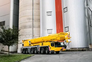 Vorschaubild 3 einer Mietmaschine vom Typ Mobile crane 300 tons | Liebherr LTM 1300 6.3