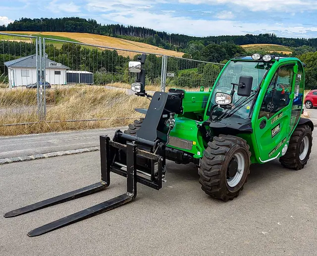 Bild 0 einer Mietmaschine vom Typ TSS-2506 | Manitou MT 625