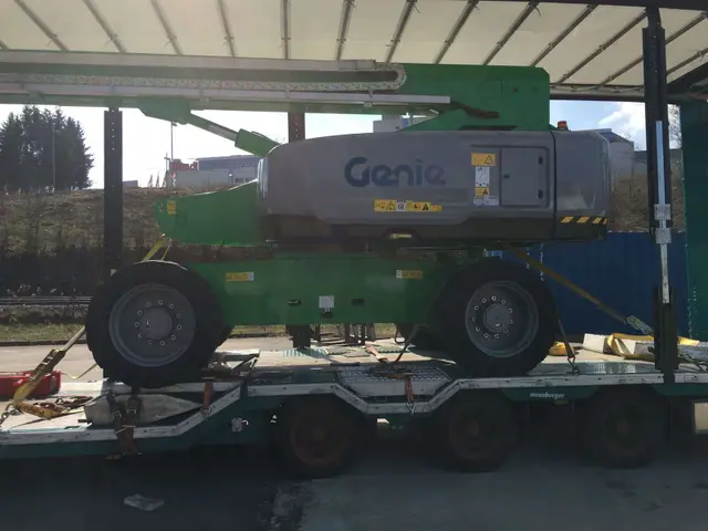 Bild 0 einer Mietmaschine vom Typ TB-279 | Genie S-85