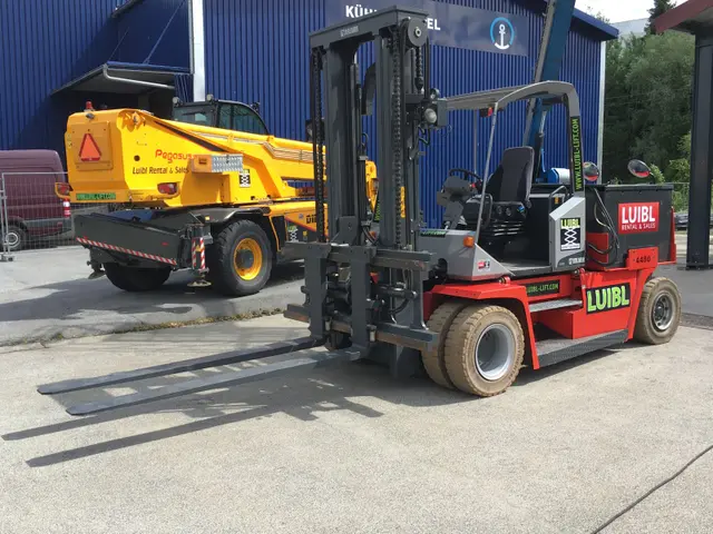 Bild 1 einer Mietmaschine vom Typ 8 tonnes electric | Kalmar ECF 80-9 3450 mm
