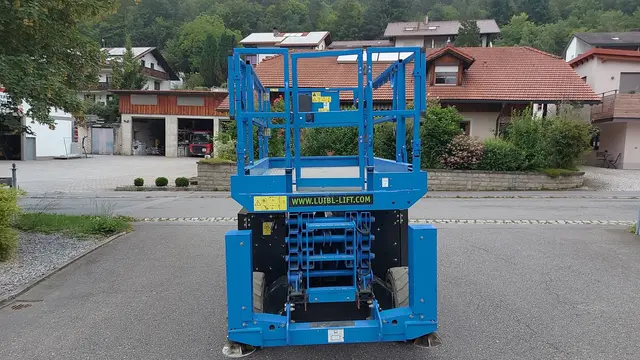 Bild 2 einer Mietmaschine vom Typ SBH-118 | Genie GS 3369BE