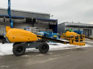 Vorschaubild 4 einer Mietmaschine vom Typ TB-140 | Haulotte H14TX