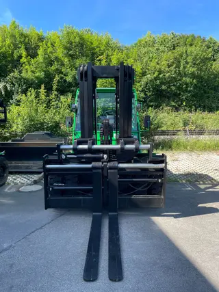 Vorschaubild 1 einer Mietmaschine vom Typ Manitou MI 80 D ST5