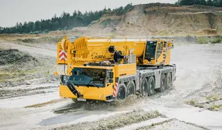 Vorschaubild 0 einer Mietmaschine vom Typ Mobile crane 300 tons | Liebherr LTM 1300 6.3