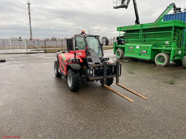 Bild 2 einer Mietmaschine vom Typ TSS-1504 | Manitou ULM 415