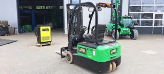 Vorschaubild 2 einer Mietmaschine vom Typ 1.8 tons electric three-wheeler| EP CPD18TV8 4800 mm