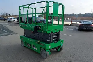 Vorschaubild 2 einer Mietmaschine vom Typ SBE-100 | KB Lift S-100W