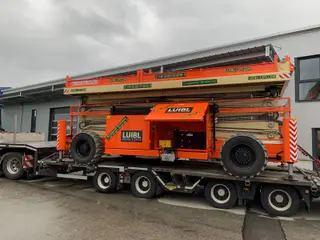 Vorschaubild 2 einer Mietmaschine vom Typ SBD-337 | Holland Lift HL 340D30 4WDS/N
