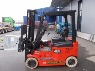 Vorschaubild 2 einer Mietmaschine vom Typ 2 Tonnen Elektro Vierrad | EP CPD20L1-Li 4700 mm