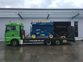 Vorschaubild 1 einer Mietmaschine vom Typ SBE-185 | Holland Lift N-165EL