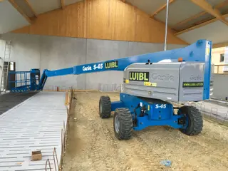 Picture of a rental machine of the type TB-158 | Genie S-45