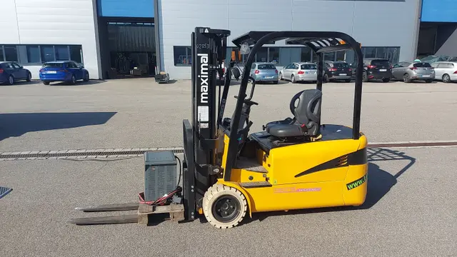 Bild 0 einer Mietmaschine vom Typ 2 tonne electric three-wheeler | Maximal Forklift FB20S-MJZ 4500 mm
