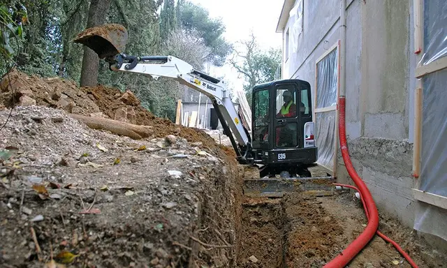 Bild 4 einer Mietmaschine vom Typ 3.5 Ton Mini Excavator | Bobcat E35
