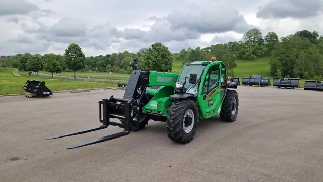 Bild 1 einer Mietmaschine vom Typ TSS-3007 | Manitou MT 730 H