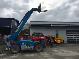 Vorschaubild 3 einer Mietmaschine vom Typ TSS-4018 | Genie GTH 4018