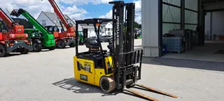 Vorschaubild 1 einer Mietmaschine vom Typ 1,8 Tonnen Elektro Dreirad | Hyundai 18BT-9 5500 mm