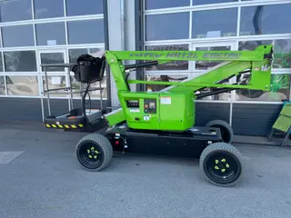 Zdjęcie wypożyczonej maszyny tego typu GTE-121L | Niftylift HR12L