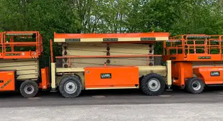 Vorschaubild 0 einer Mietmaschine vom Typ SBD-230 | JLG Liftlux 210-25