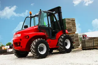 Vorschaubild 0 einer Mietmaschine vom Typ 5 Ton All Terrain Forklift | Manitou M50-4