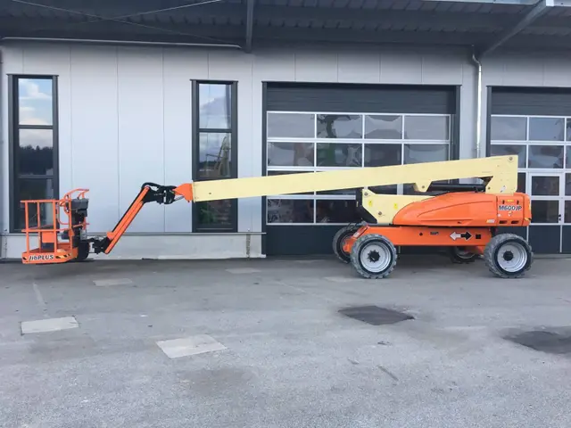 Bild 0 einer Mietmaschine vom Typ TBH-204 | JLG M600JP
